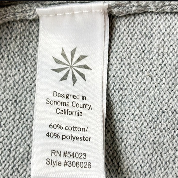 Gray and Maroon Floral Athleta Half Zip Sweater - Picture 6 of 6